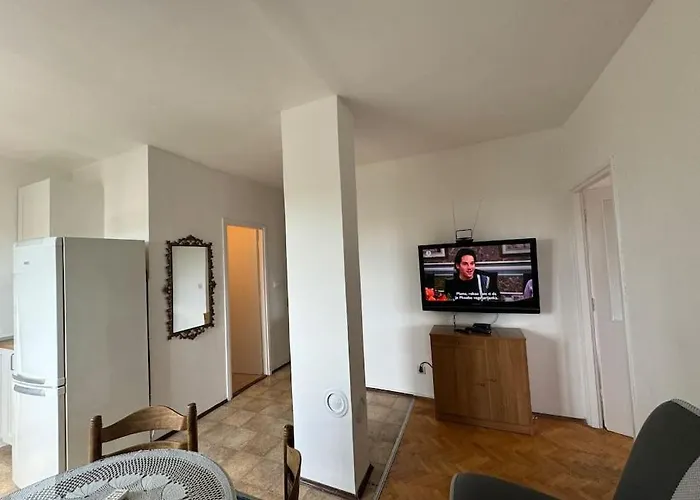 Apartment One Bedroom With Balcony Split