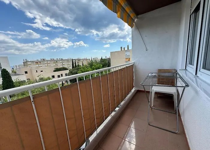 Apartment One Bedroom With Balcony Split