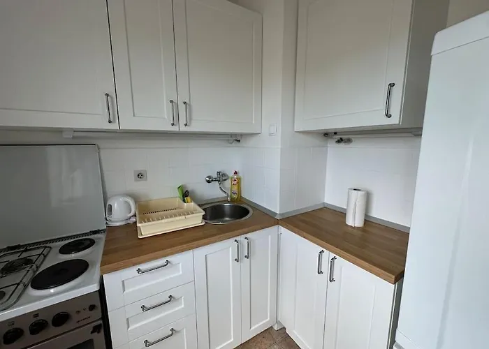 One Bedroom With Balcony * Split